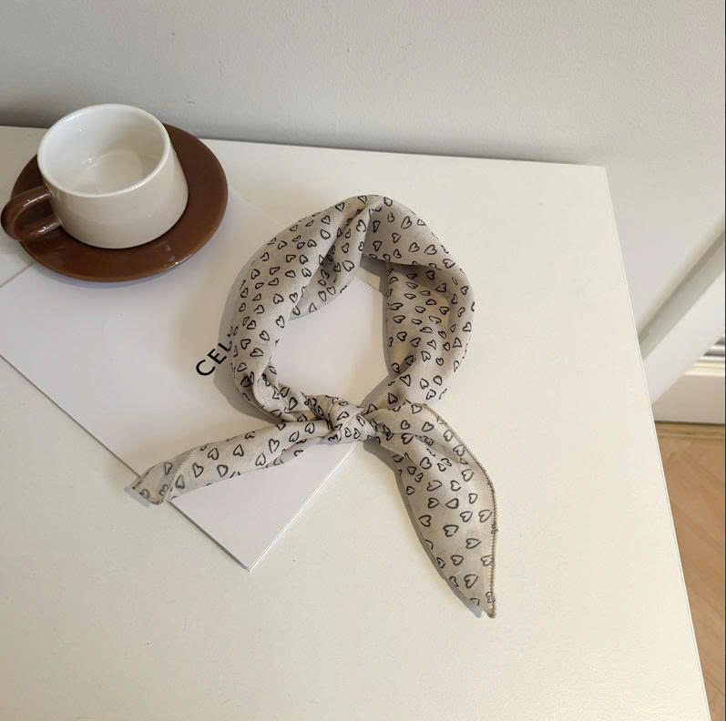 JESMARY - Khăn Bandana – Phụ Kiện Thời Trang Đa Năng, Phong Cách Và Đầy Cá Tính