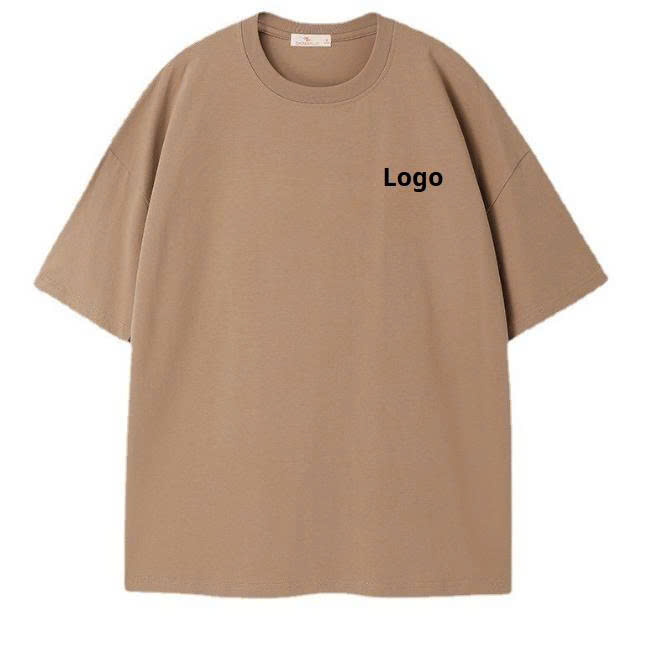 Custom T-shirts with printed or embroidered logos: The optimal solution for businesses and individuals.